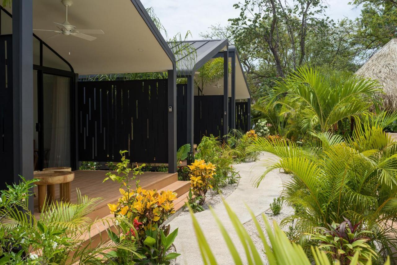 Апартаменты Favela Chic Tamarindo - Adults Only Экстерьер фото